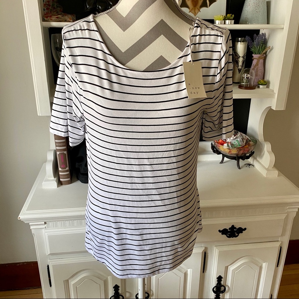 White & Black Stripe Elbow Sleeve Ballet Back